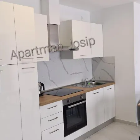 Apartment Apartman Josip Ciovo *