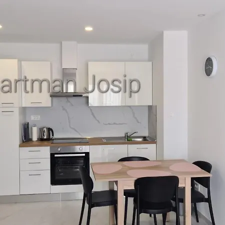 Apartment Apartman Josip Ciovo Trogir